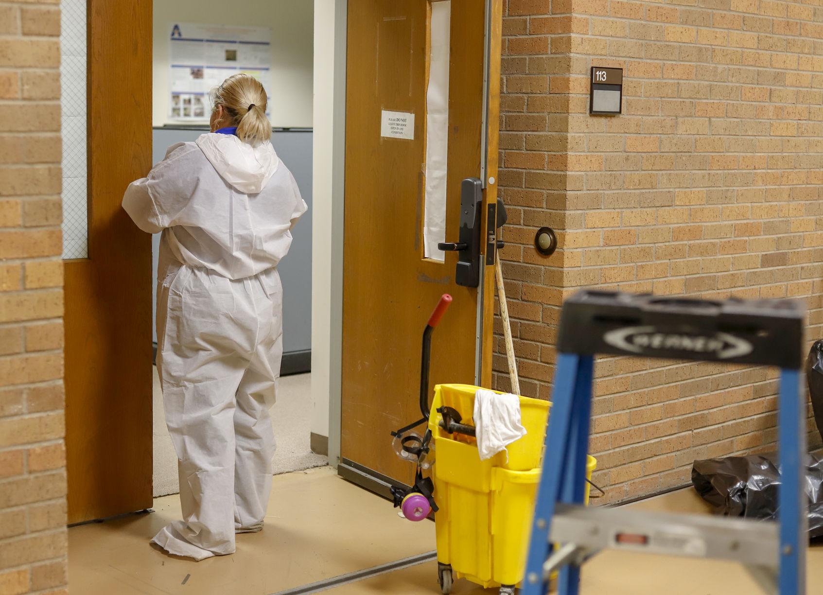 UTA contracts third party company to sanitize campus before employees return to work on Monday